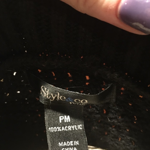 Black Sweater Vest - Picture 3 of 3